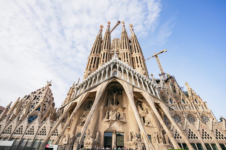 Barcelona: Sagrada Familia Skip-the-Line Entry Ticket & Tour, Barcelona