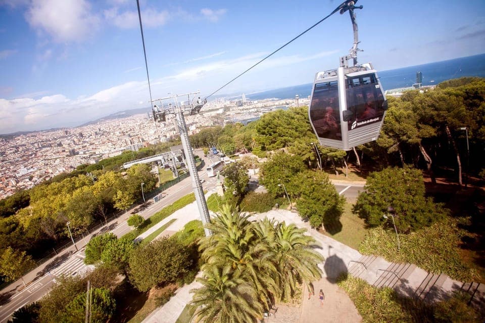 Barcelona: Montjuïc Cable Car Roundtrip Ticket, Barcelona