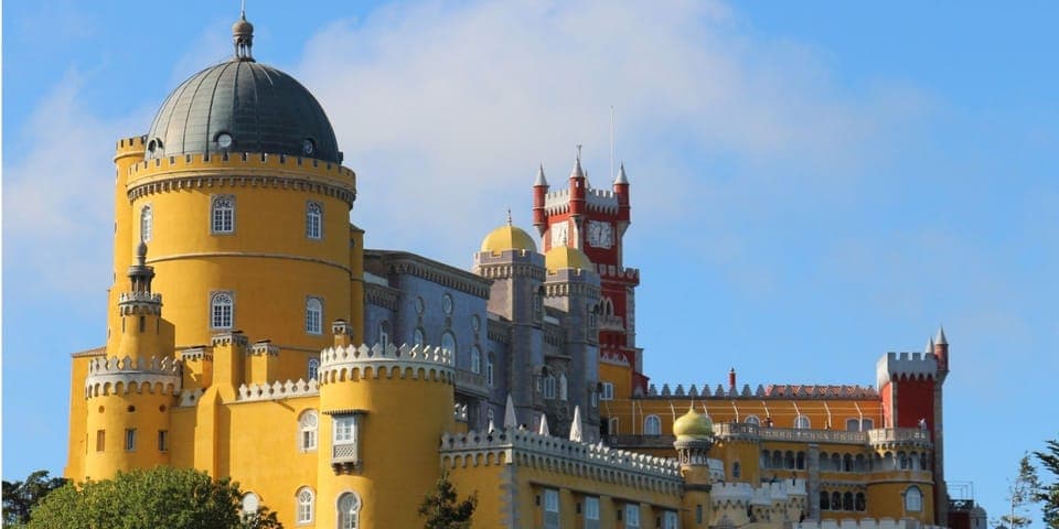 Lisbon: Sintra, Pena, Regaleira & Cabo Roca Coast & Cascais, Lisbon