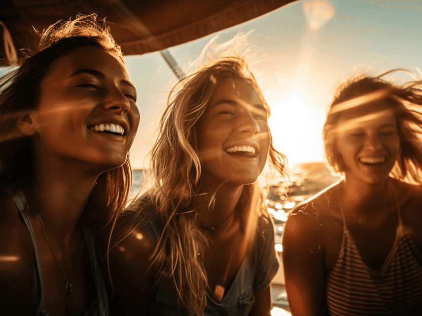 Lisbon: Sunset Boat Party Cruise with DJ and Open Bar, Lisbon