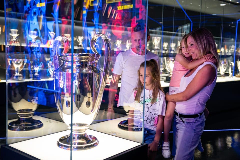 Barcelona: FC Barcelona Museum "Barça Immersive Tour" Ticket, Barcelona