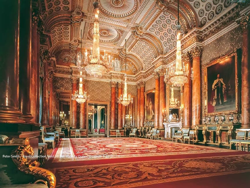 Buckingham Palace Entry & Changing of the Guard Tour, London