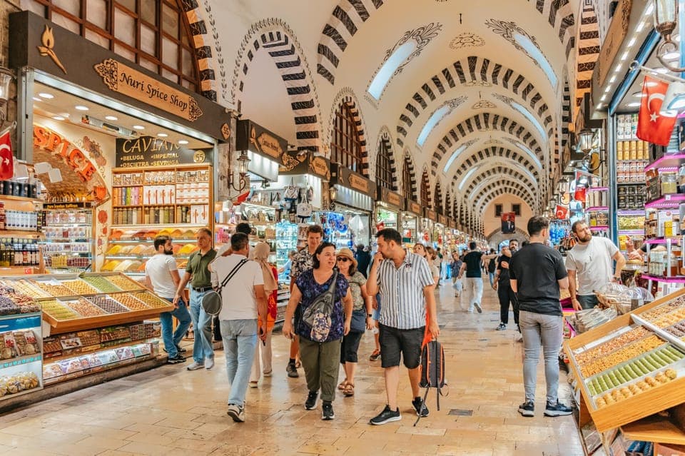 Istanbul: Guided Food Tour with 20+ Tastings on 2 Continents, Istanbul