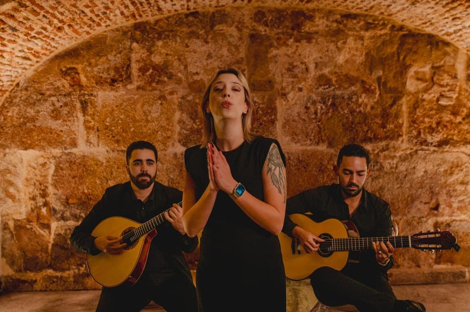 Lisbon: Top-Rated Authentic Fado Show & Wine, Lisbon