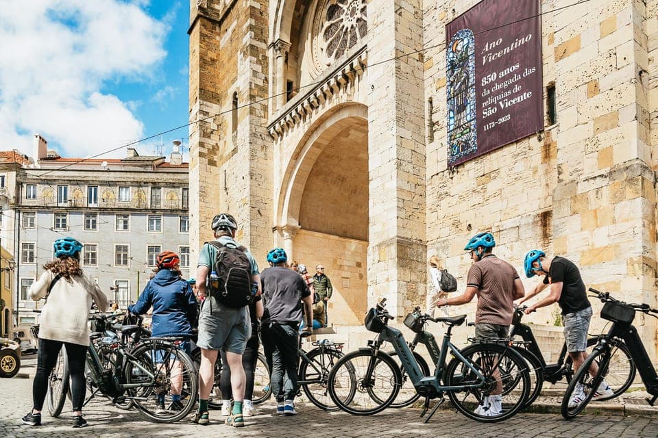 Lisbon: City Highlights and Viewpoints E-Bike Tour, Lisbon