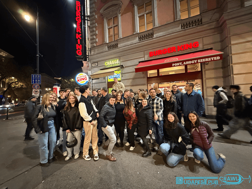 Budapest: Pub Crawl & Ruin Bar Tour – Free Shots & VIP Entry, Budapest