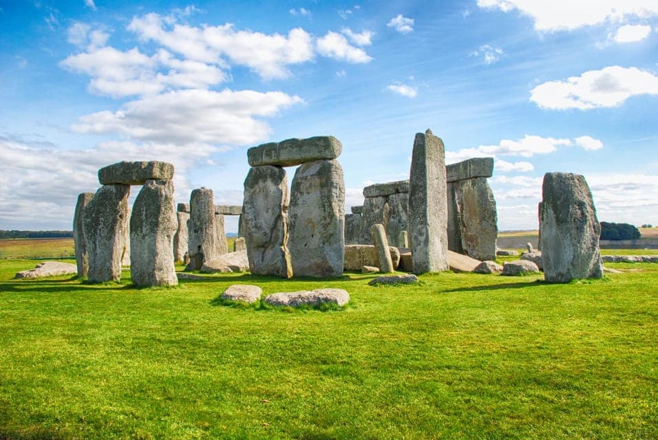 From London: Windsor, Oxford & Stonehenge Full-Day Trip, London